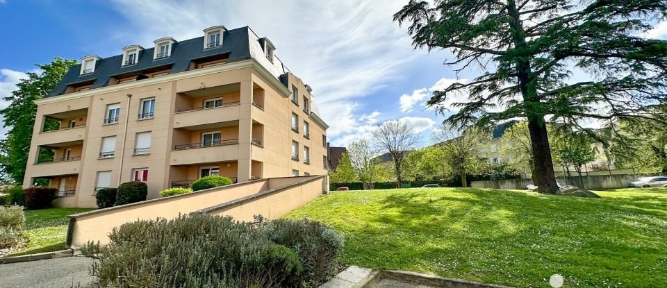 Appartement 3 pièces de 48 m² à Dammarie-les-Lys (77190)