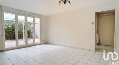 House 4 rooms of 82 m² in Colombes (92700)