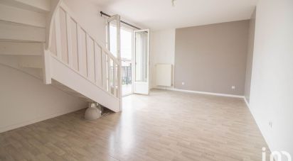 Duplex 3 rooms of 65 m² in Villenoy (77124)