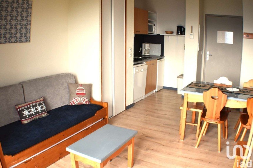 Appartement 2 pièces de 30 m² à LE CORBIER (73300)