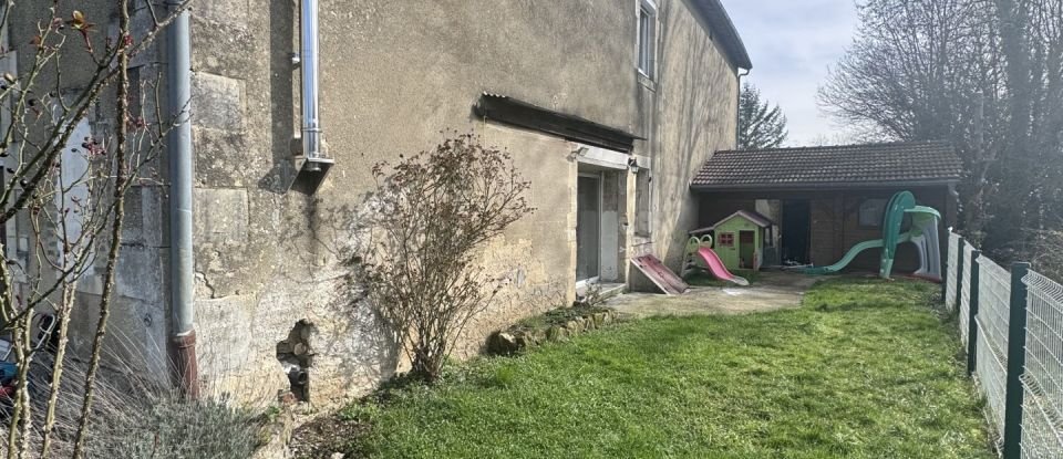 House 6 rooms of 159 m² in Roches-sur-Marne (52410)