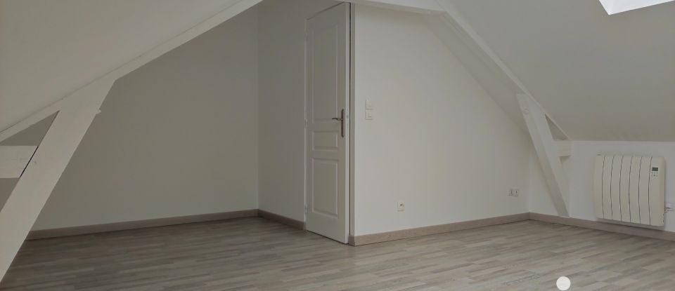 House 4 rooms of 90 m² in Deville (08800)