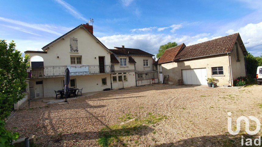 Traditional house 5 rooms of 152 m² in Lésigny (86270)