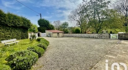 House 8 rooms of 259 m² in Mandres-la-Côte (52800)