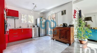House 4 rooms of 104 m² in Six-Fours-les-Plages (83140)