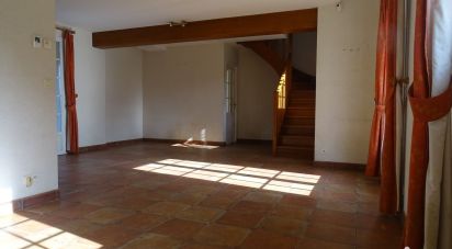 House 4 rooms of 128 m² in Coullons (45720)