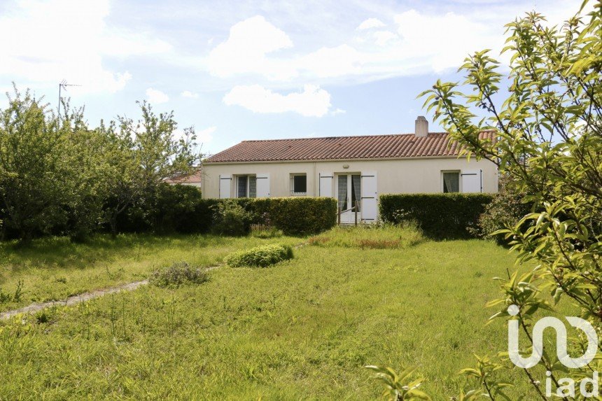 Maison 4 pièces de 80 m² à La Boissière-des-Landes (85430)