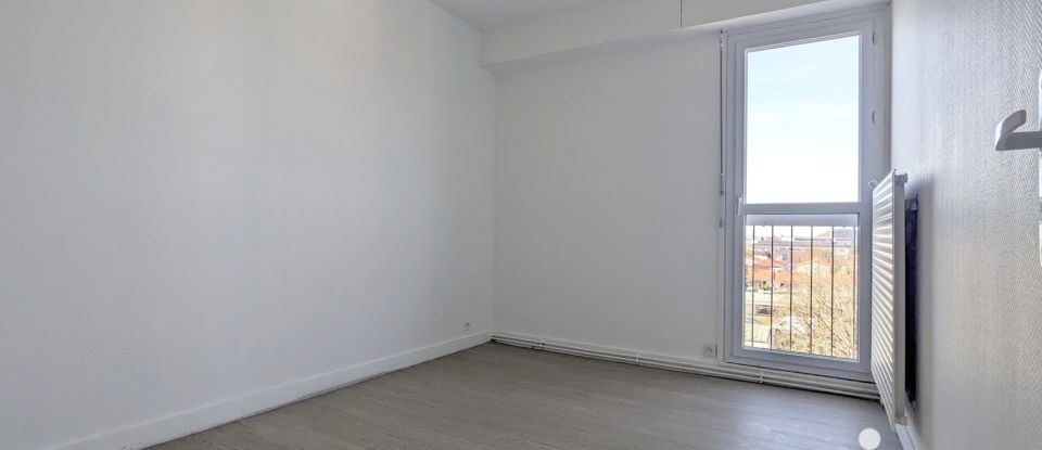 Appartement 4 pièces de 90 m² à Rezé (44400)