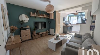 Appartement 2 pièces de 37 m² à Bordeaux (33300)