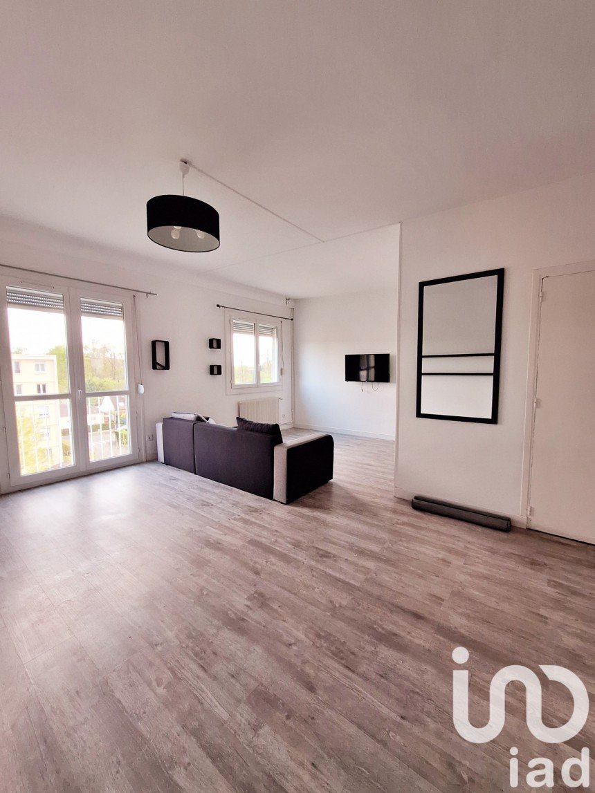 Apartment 4 rooms of 64 m² in Compiègne (60200)