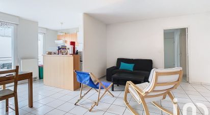 Appartement 4 pièces de 81 m² à Saint-Pierre-des-Corps (37700)