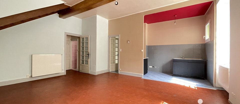 Maison traditionnelle 5 pièces de 188 m² à Cerdon (01450)