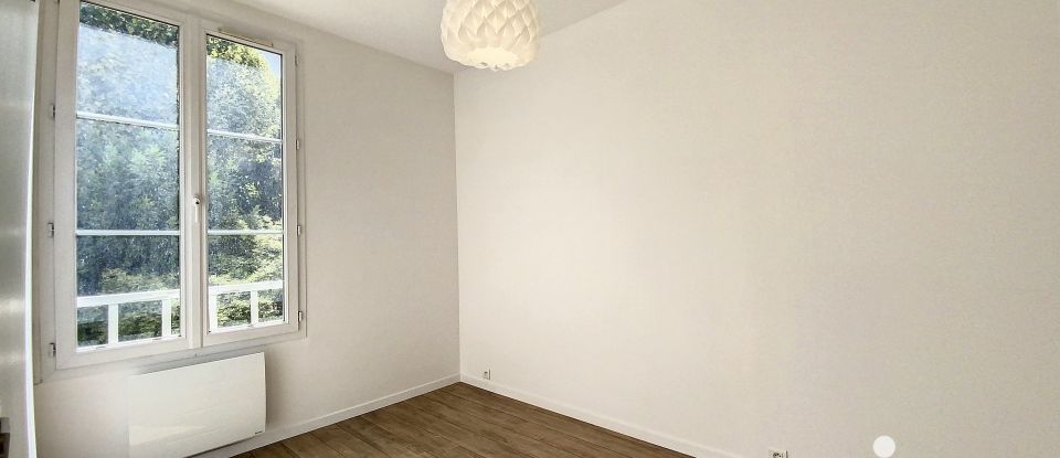 Appartement 5 pièces de 90 m² à Saint-Cloud (92210)