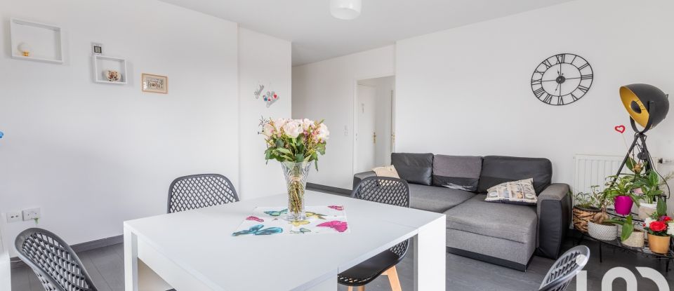 Appartement 4 pièces de 77 m² à Athis-Mons (91200)
