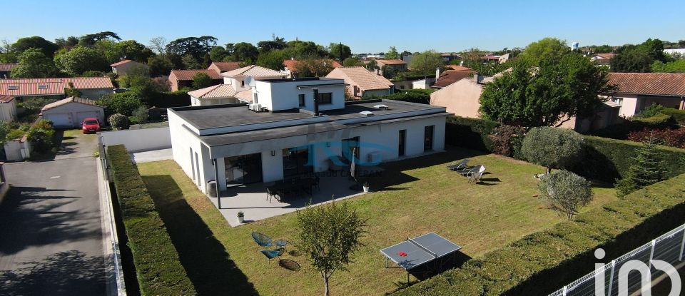 Architect house 6 rooms of 200 m² in Cugnaux (31270)
