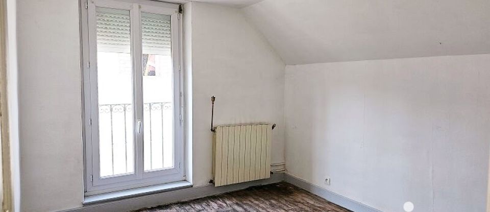 House 3 rooms of 65 m² in Cosne-Cours-sur-Loire (58200)