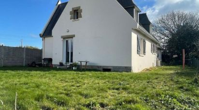 House 6 rooms of 110 m² in Crozon (29160)