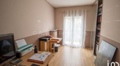 House 8 rooms of 173 m² in Fontenay-sous-Bois (94120)