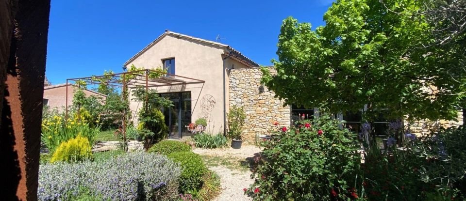 House 5 rooms of 157 m² in Bédoin (84410)