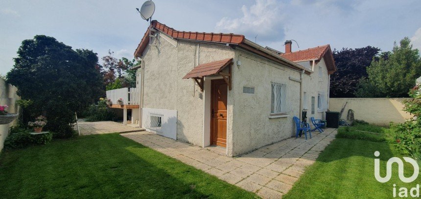 House 4 rooms of 103 m² in Franconville (95130)