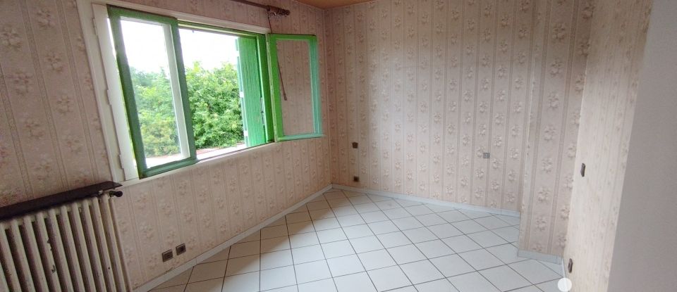 House 5 rooms of 111 m² in Saubens (31600)