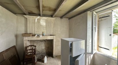 Maison 4 pièces de 105 m² à Saint-Bonnet-sur-Gironde (17150)