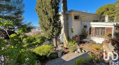 Traditional house 5 rooms of 166 m² in Toulon (83200)