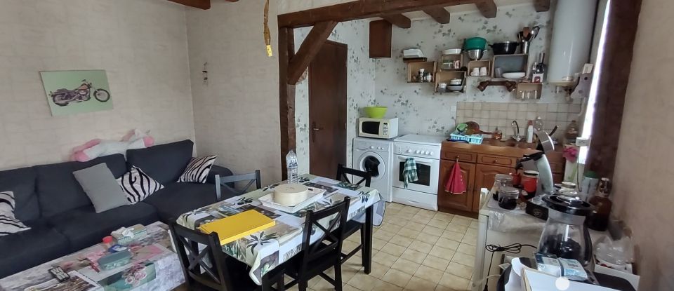 Village house 2 rooms of 49 m² in Vendœuvres (36500)