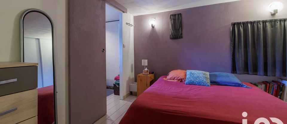 Triplex 4 rooms of 101 m² in Saint-Genis-les-Ollières (69290)