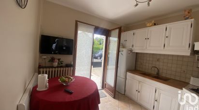 House 5 rooms of 110 m² in Trappes (78190)