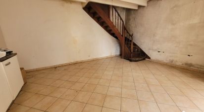 House 3 rooms of 50 m² in Mirambeau (17150)