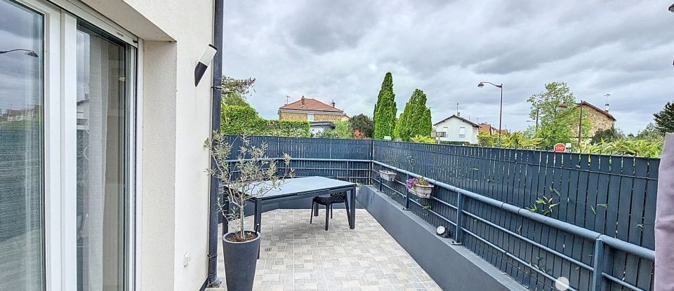Town house 4 rooms of 85 m² in Viry-Châtillon (91170)