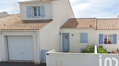 House 5 rooms of 103 m² in Saint-Gilles-Croix-de-Vie (85800)