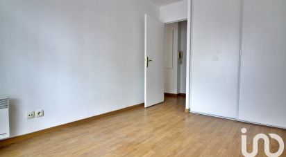 Apartment 3 rooms of 57 m² in Alfortville (94140)
