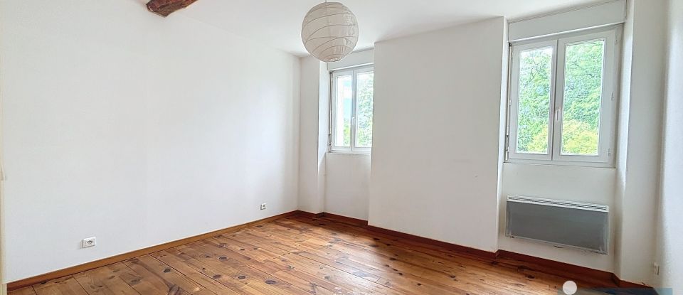House 6 rooms of 115 m² in Pauilhac (32500)