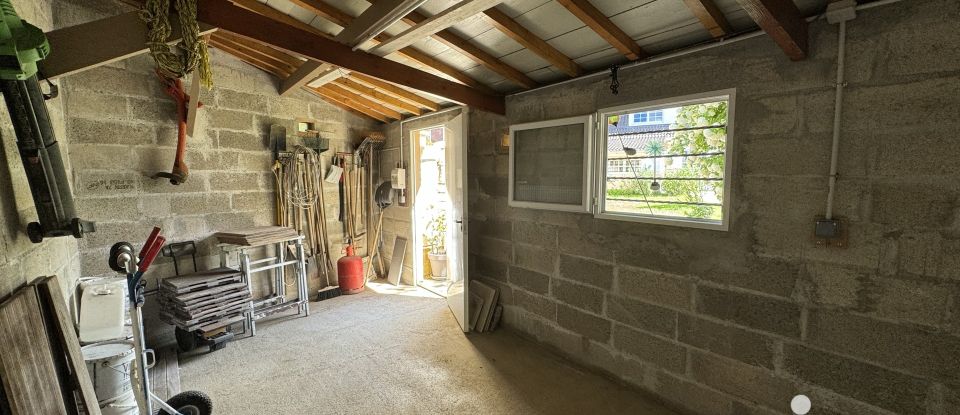 Traditional house 6 rooms of 130 m² in Presles-en-Brie (77220)