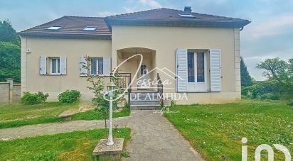 Traditional house 9 rooms of 180 m² in Liancourt (60140)