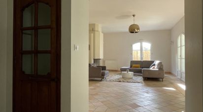 House 8 rooms of 245 m² in Basse-Goulaine (44115)