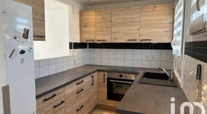 House 3 rooms of 56 m² in Sens (89100)