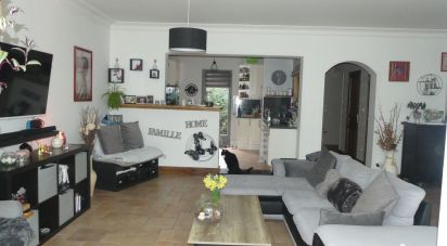 House 6 rooms of 130 m² in Cesson (77240)
