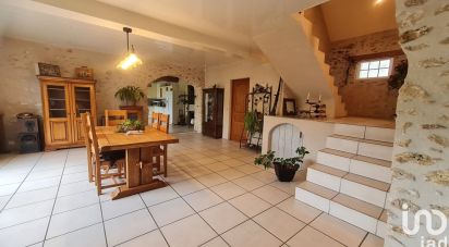 House 6 rooms of 265 m² in Everly (77157)