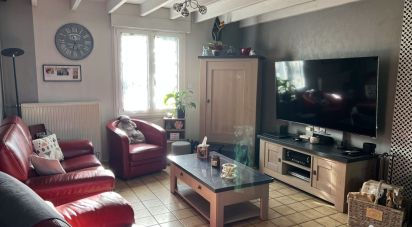 House 5 rooms of 106 m² in Desvres (62240)