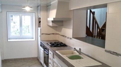 House 3 rooms of 71 m² in Chaunay (86510)