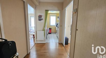 Apartment 2 rooms of 54 m² in LE CHESNAY-ROCQUENCOURT (78150)