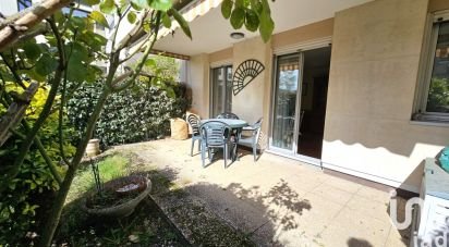 Apartment 2 rooms of 54 m² in LE CHESNAY-ROCQUENCOURT (78150)
