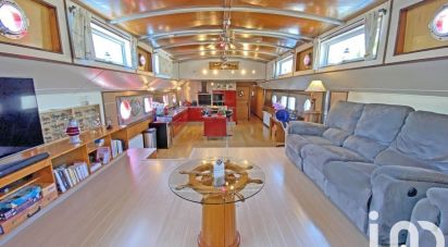 House boat 7 rooms of 175 m² in Saint-Mammès (77670)