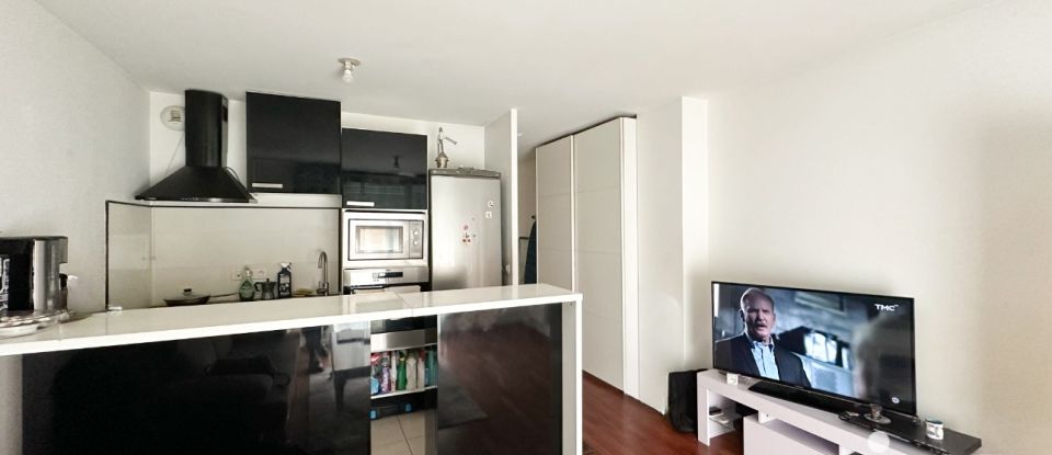 Apartment 1 room of 27 m² in Villemomble (93250)