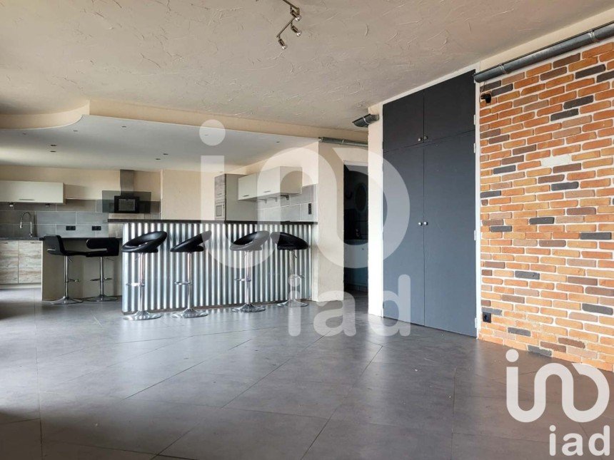 Apartment 5 rooms of 133 m² in Montluçon (03100)