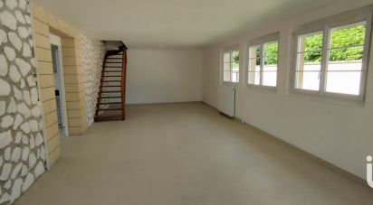 Maison 6 pièces de 125 m² à Le Vaudreuil (27100)
