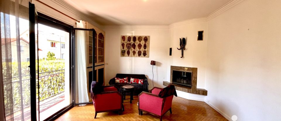 Traditional house 6 rooms of 152 m² in Aulnay-sous-Bois (93600)
